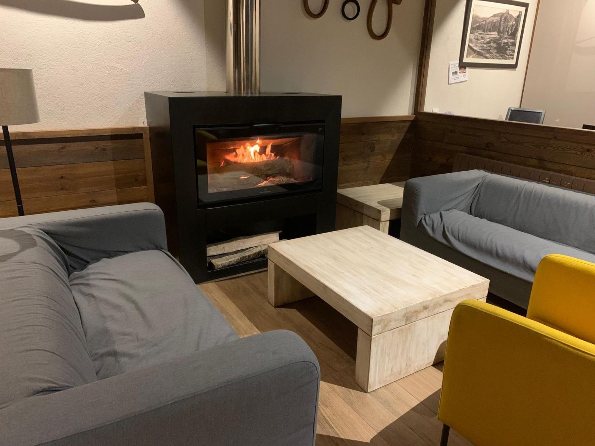 Hostal El Quinta Espinavell Zewnętrze zdjęcie